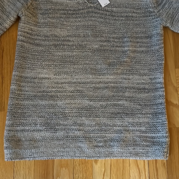 Sparkly Lurex V-Neck Light Grey Sweater - Picture 7 of 9